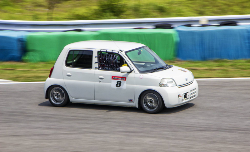 Illustration for article titled Few pics from a keicar race at Kota Circuit today...